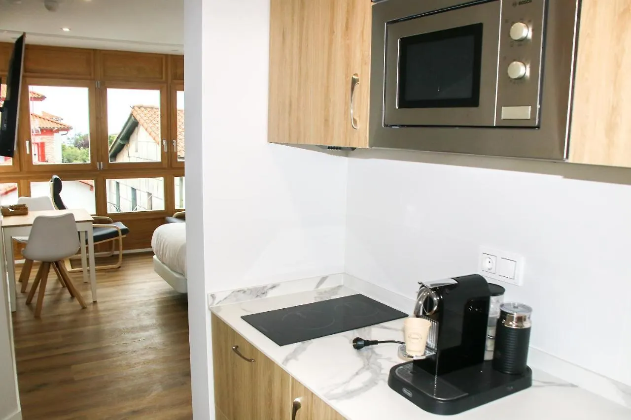 Aparthotel Apartamentos Mundaka Surf Camp