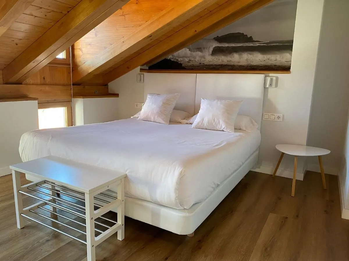 Aparthotel Apartamentos Mundaka Surf Camp Spain